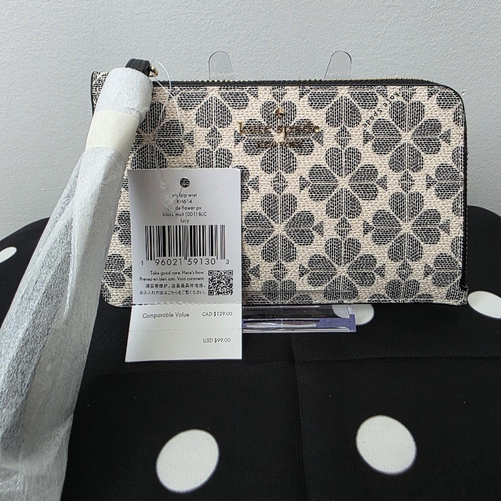 Kate Spade Black Wallet with Gold Zipper - Picture 8 of 10